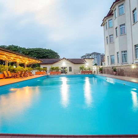 The Congress Hotel Accra Exterior photo